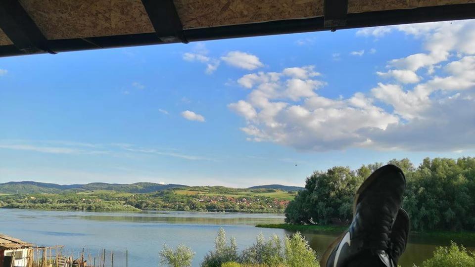 Captain'S House By The Danube River Cerevic Extérieur photo