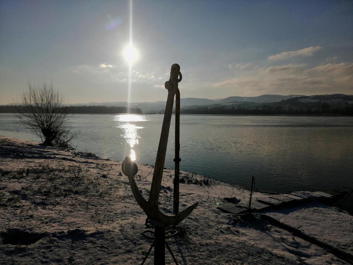 Captain'S House By The Danube River Cerevic Extérieur photo
