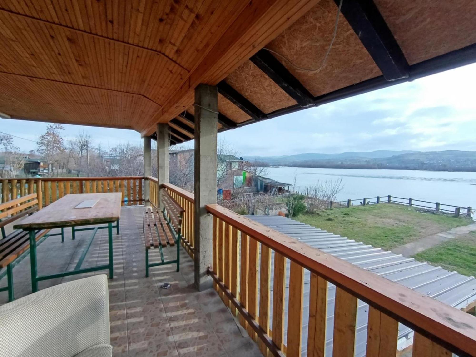 Captain'S House By The Danube River Cerevic Extérieur photo